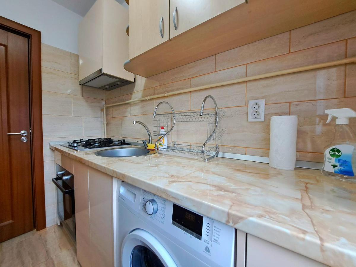 Aviliz Apartament Busteni Bagian luar foto
