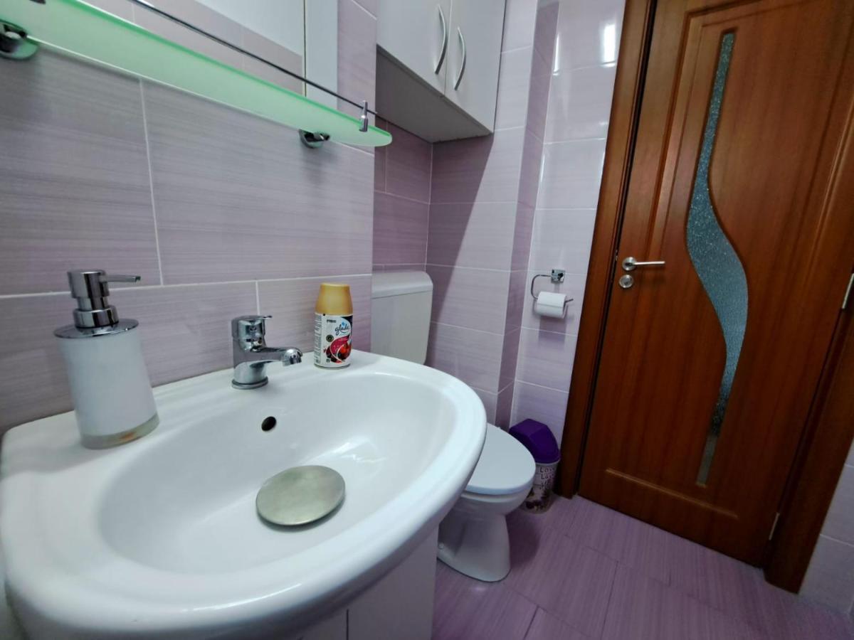 Aviliz Apartament Busteni Bagian luar foto