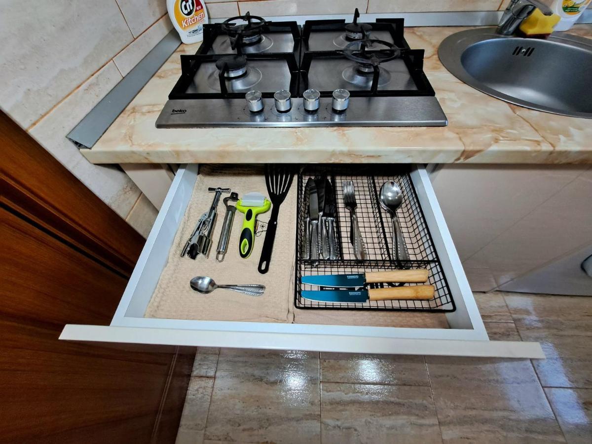 Aviliz Apartament Busteni Bagian luar foto